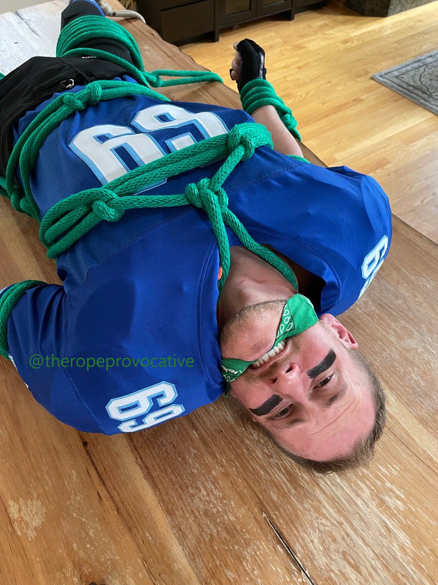 The Rope Provocative 📸🪢🪢🪢 🏳️‍🌈 on Twitter "boundtaylor is tied up at