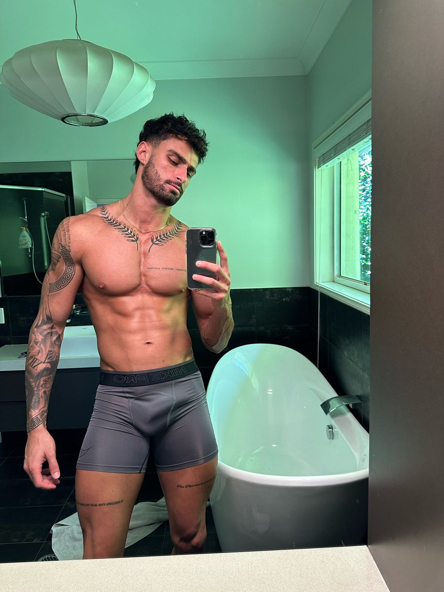 Kurt Herrington on Twitter: "RT @chris_topher413: Gym was rough today