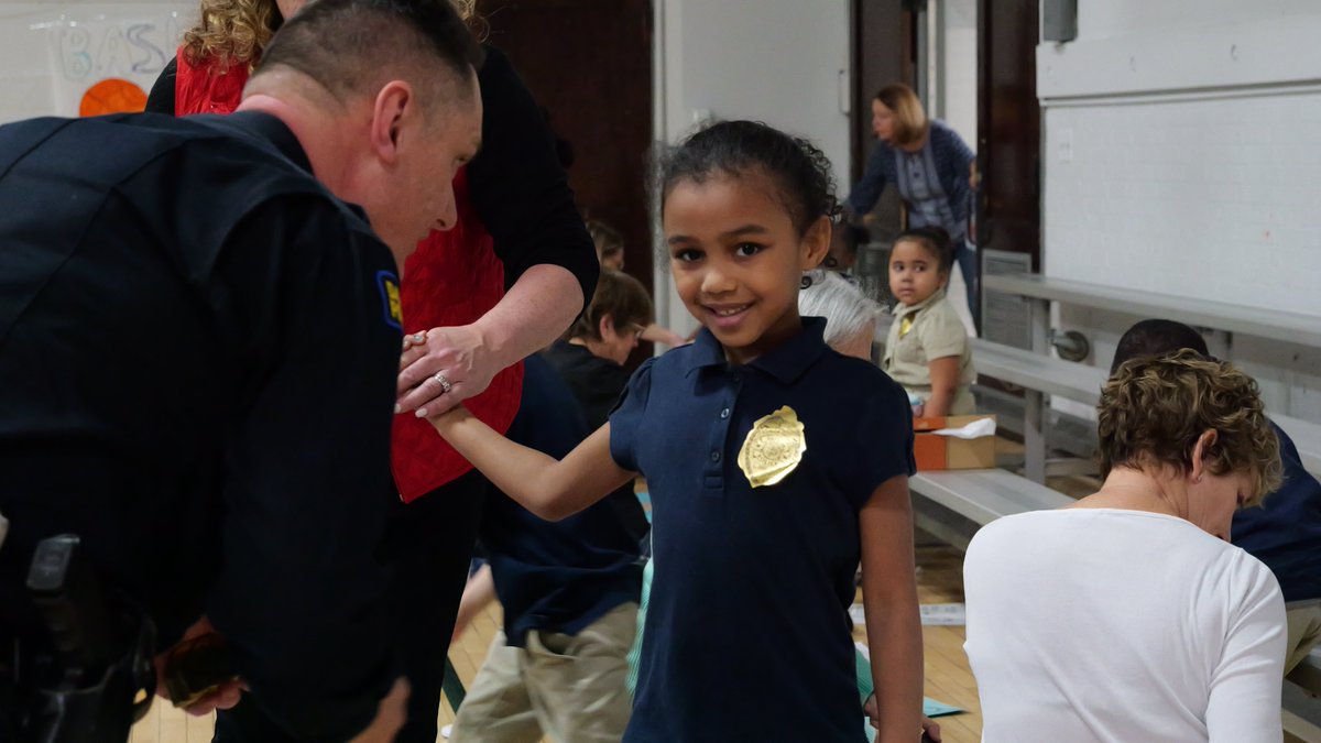 Dayton Police Dept. on Twitter "Officer Mamula visiting students at