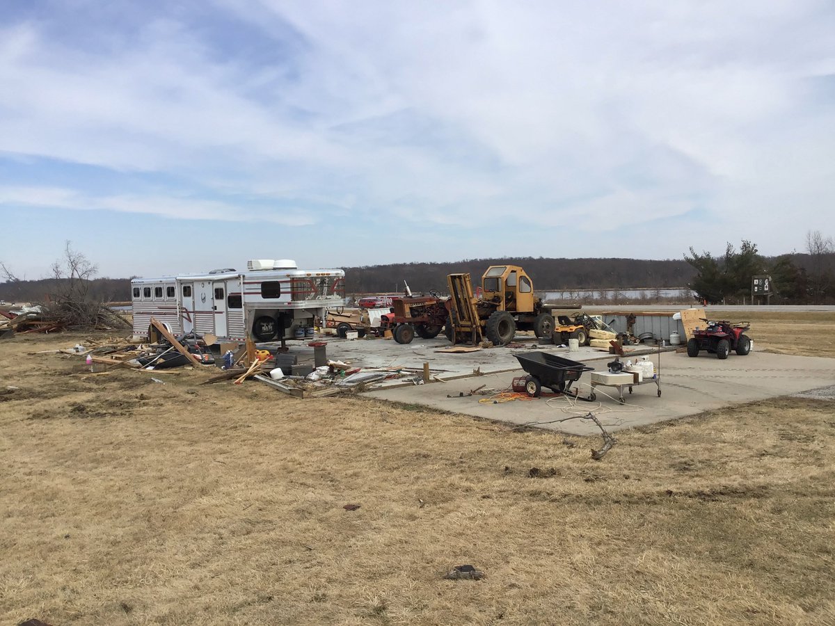 Nicholas Krasznavolgyi on Twitter "Just south of the Winterset, Iowa