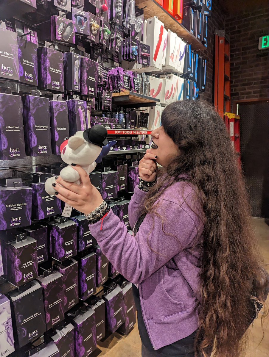 🔞Spicy Bunny🔞 on Twitter: "HM…"