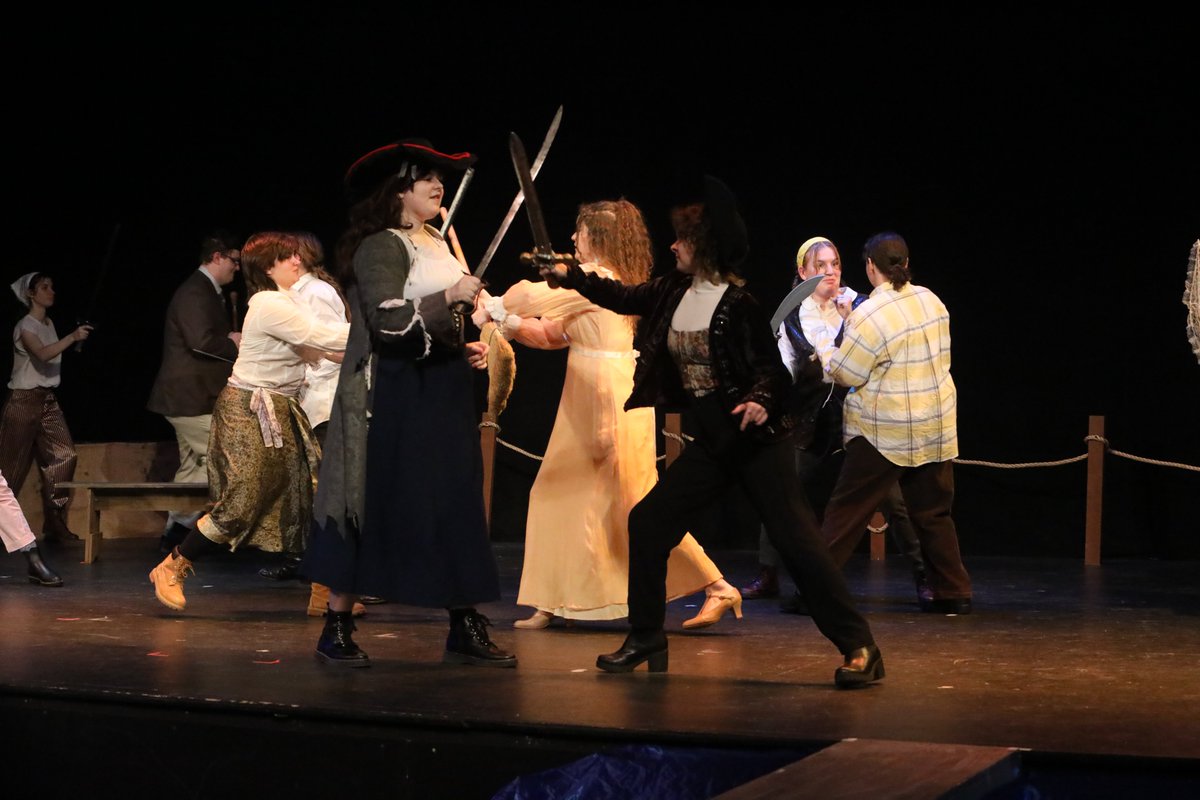 Saint Anselm College on Twitter "📣 NEWS Fine Arts thesis project