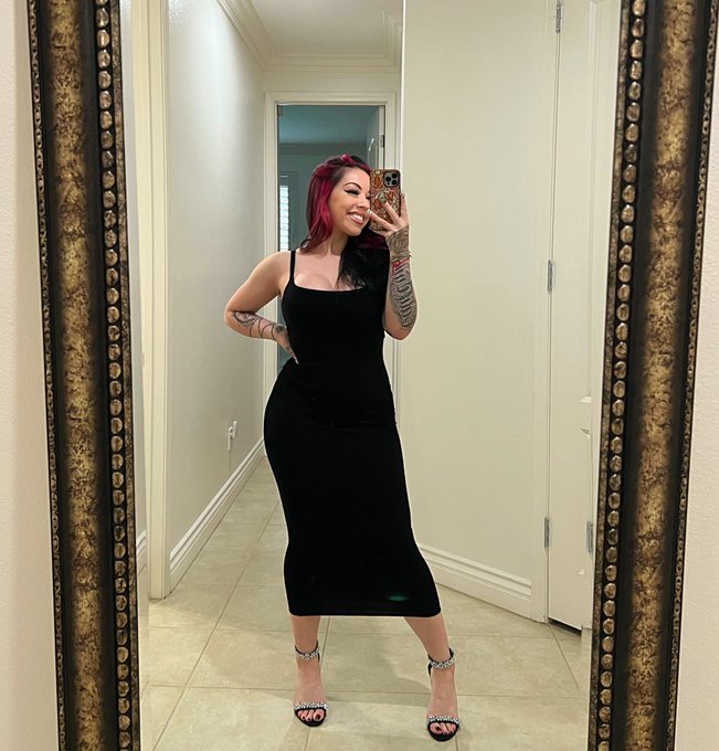 TW Pornstars Salice Rose. Popular pictures and videos from Twitter