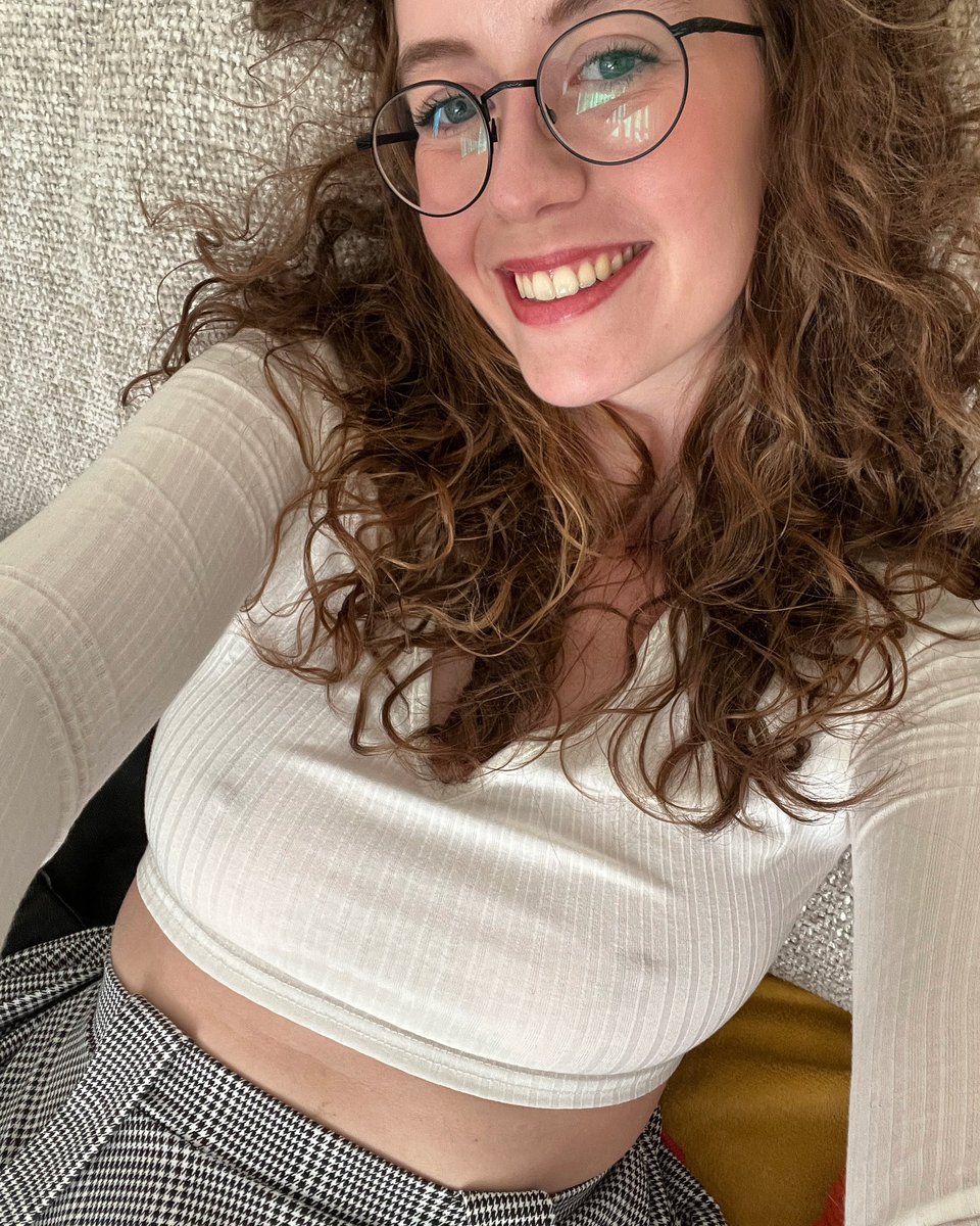 Jo Munroe on Twitter: "Hey there handsome! How u doing today?"