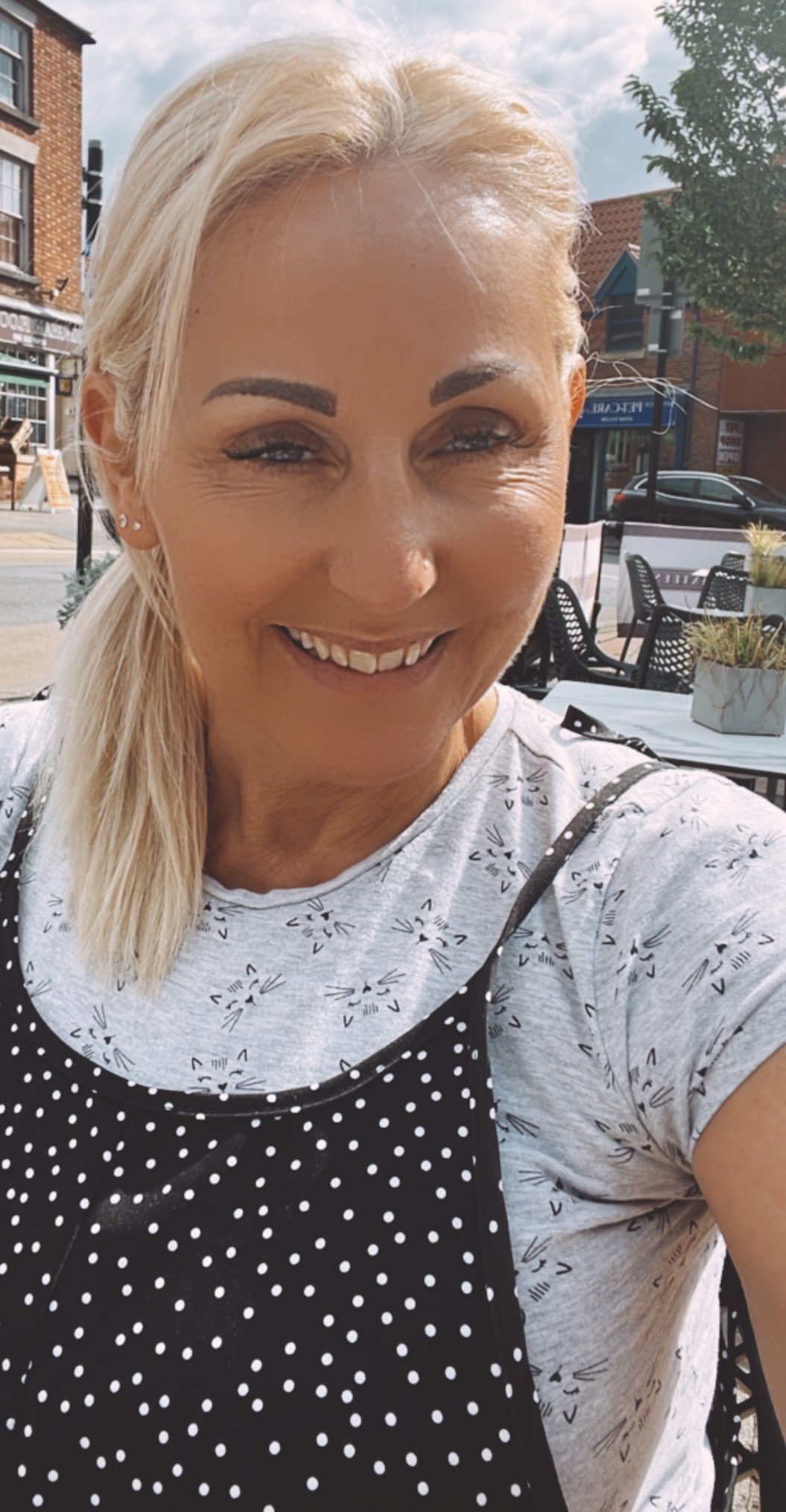 TW Pornstars - Jan Burton. Twitter. Had to get out in the sunshine. 2: