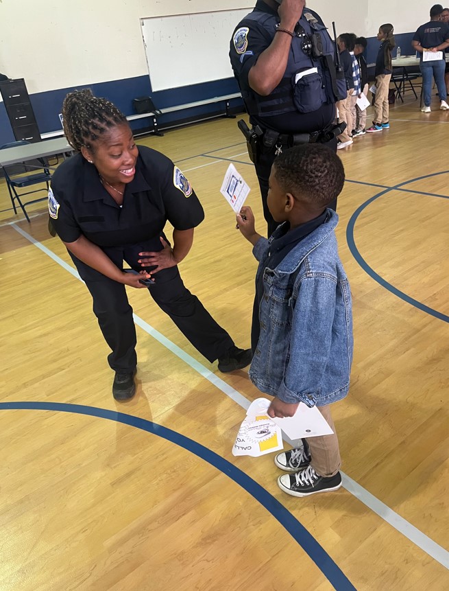 DC Police Department on Twitter "Yesterday, the 1D Outreach team with