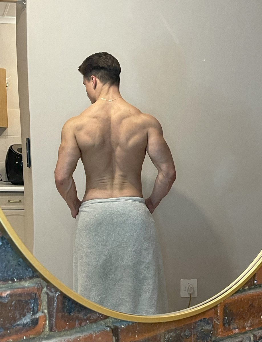 Sixam on Twitter: "RT @thewildylan: Wanna see the front? RT 👀"