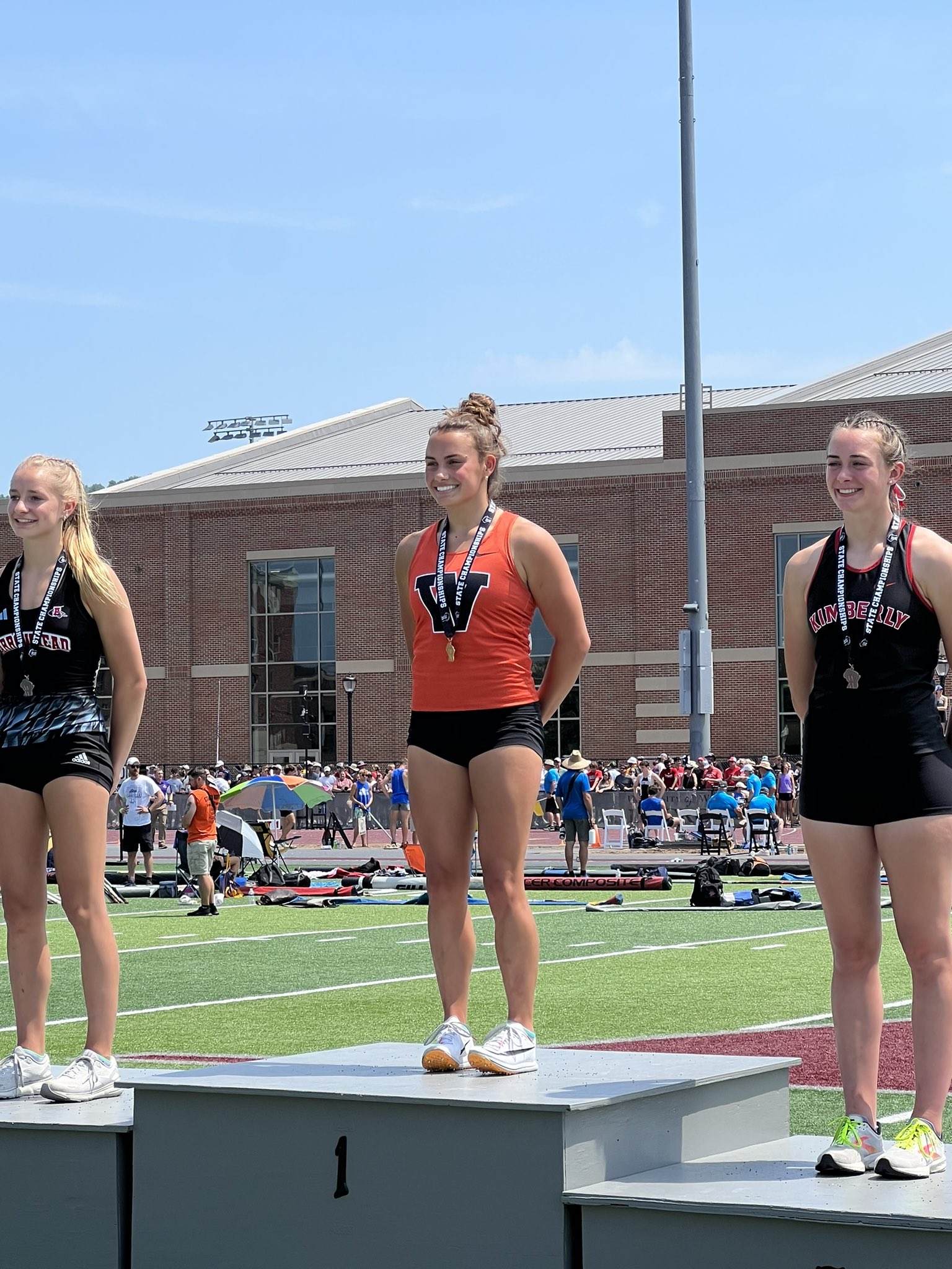 WIAA State Tournaments on Twitter "Eliza Aitken of West De Pere claims