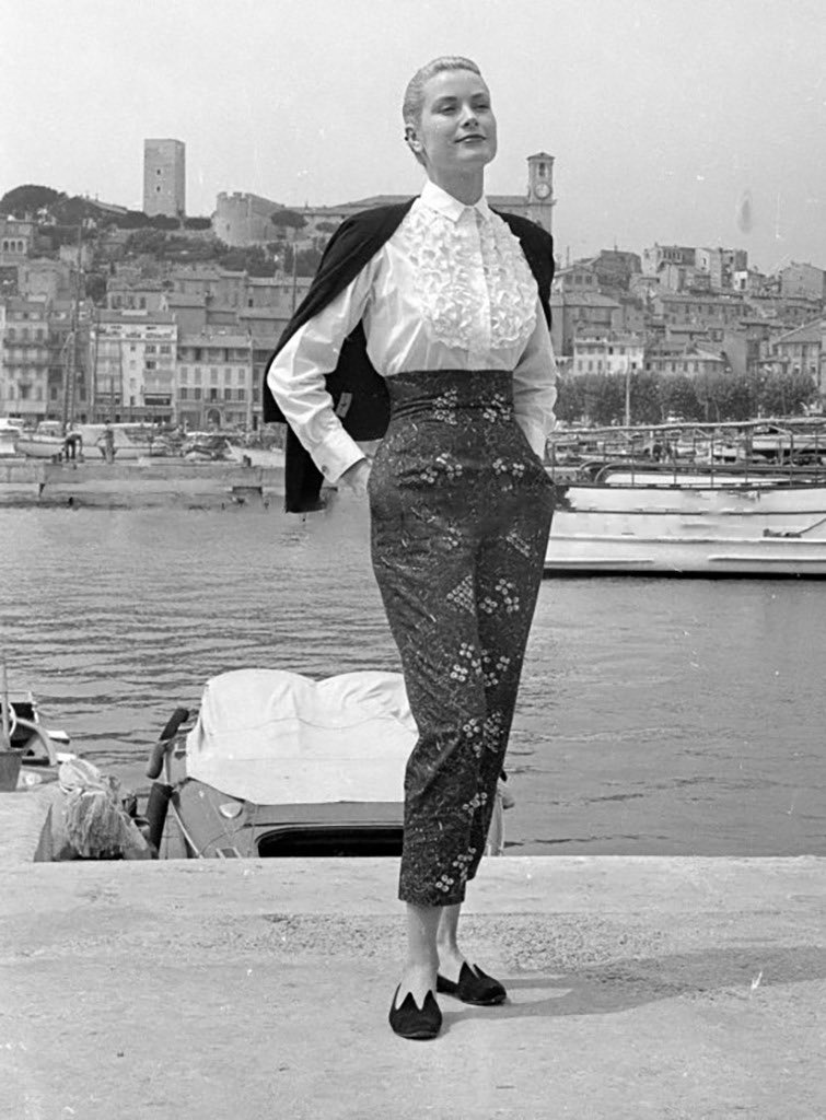 Petronella Wyatt on Twitter "Don’t the capris"