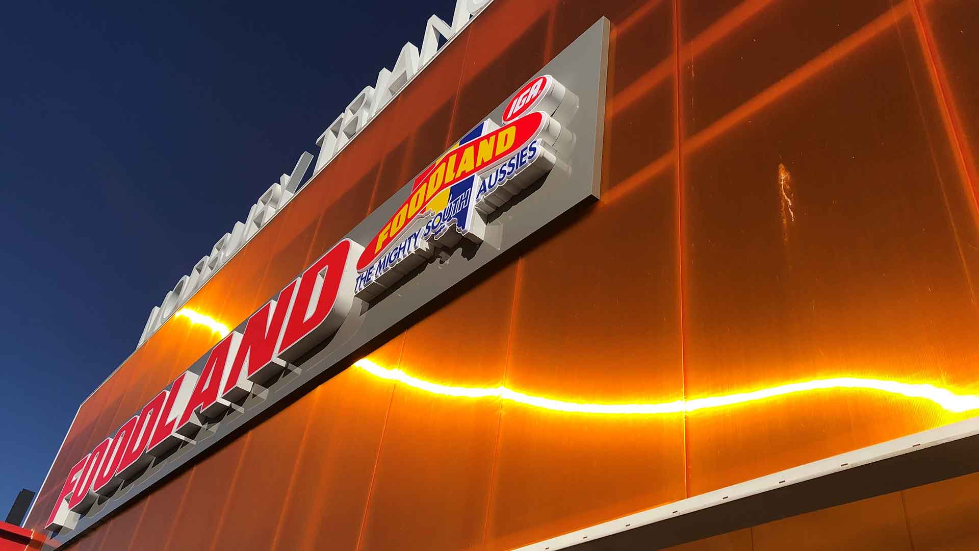 Business Signs Adelaide > Sign Writers > Banners PB Visual