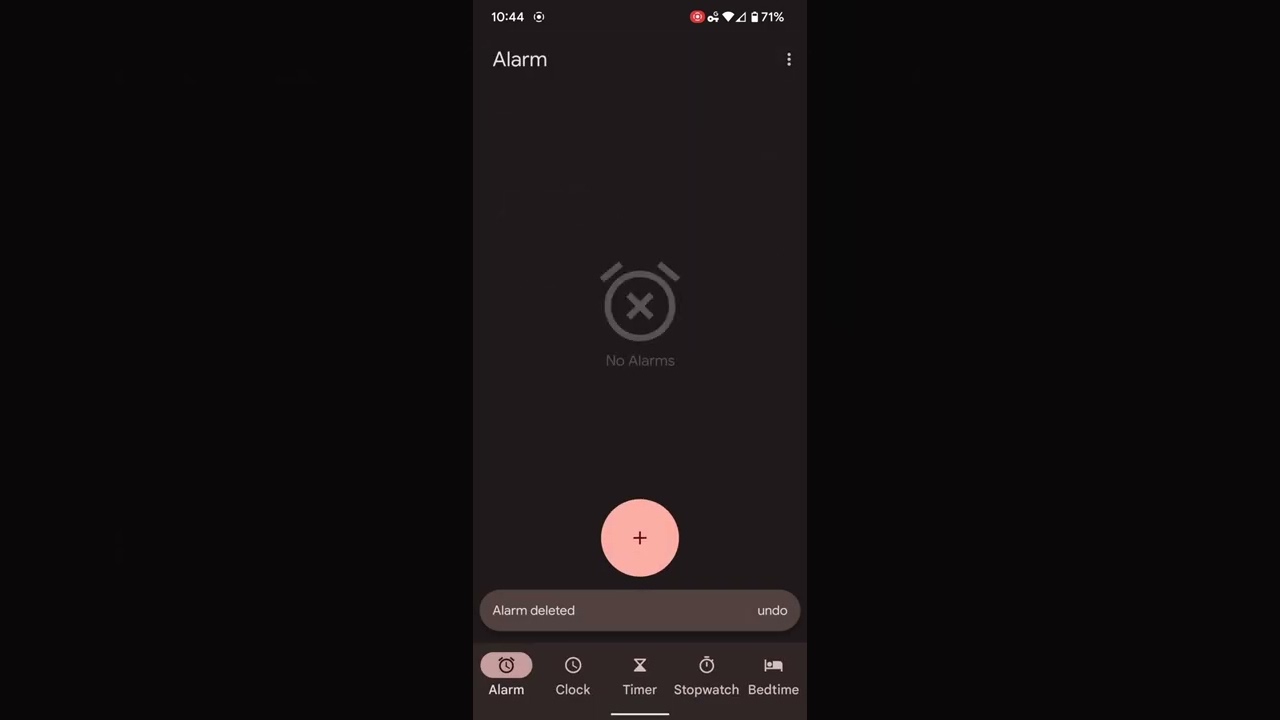 Google Assistant Bug Deletes All Android Alarms With "Stop" Command