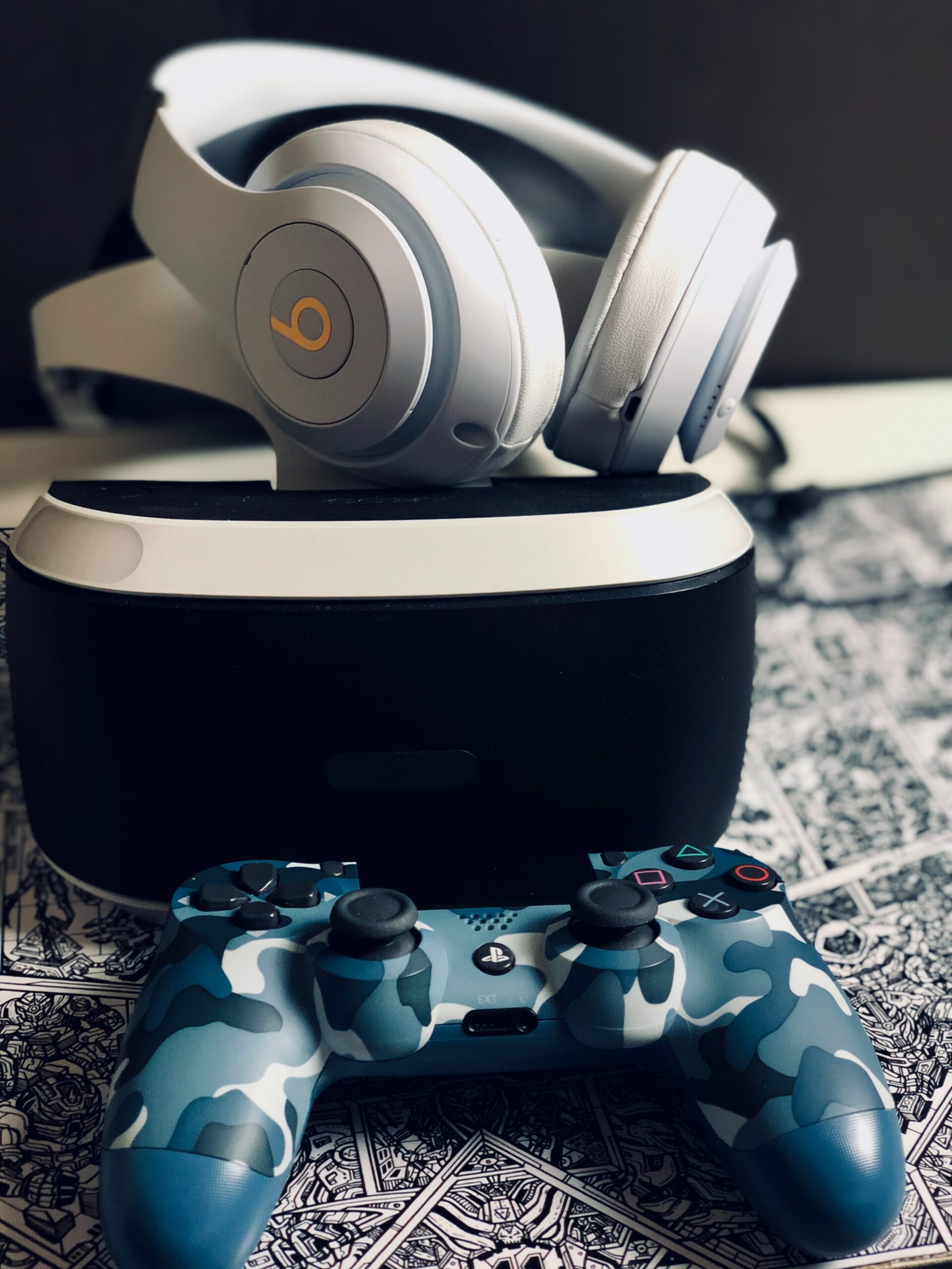 Are Gaming Headsets Good for Listening to Music? The Differences