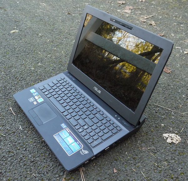 ASUS G53JW3DE Core i7 GTX 460M 3D Vision Gaming Notebook