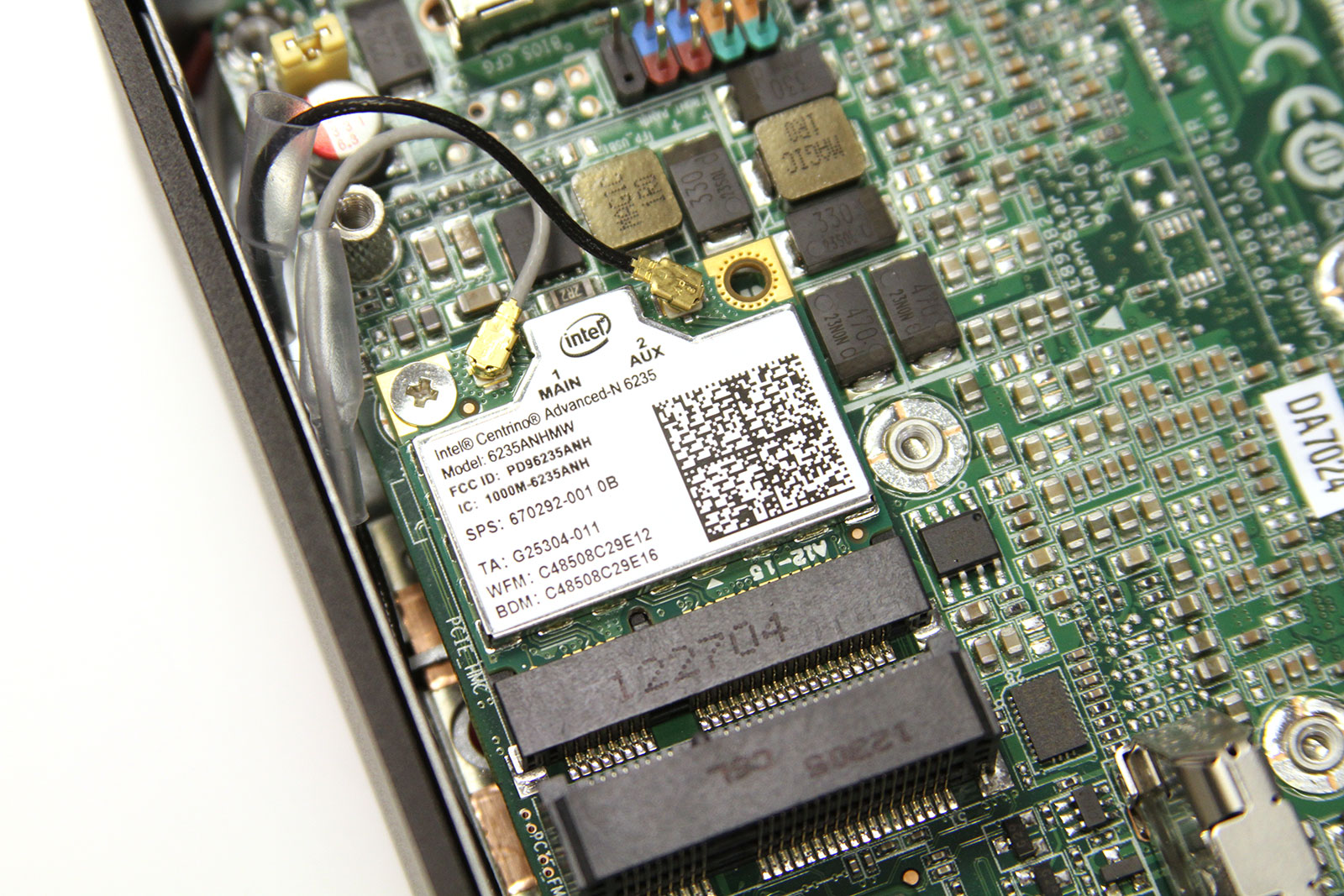 Intel NUC (Next Unit of Computing) DC3217BY SFF System Review PC