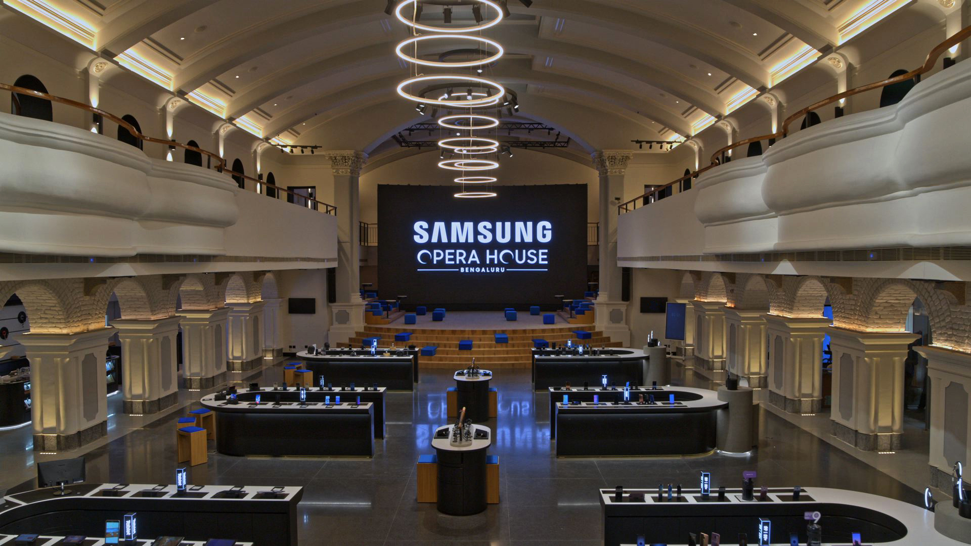 Samsung Opens its Largest Retail Store Worldwide in India PC Tech