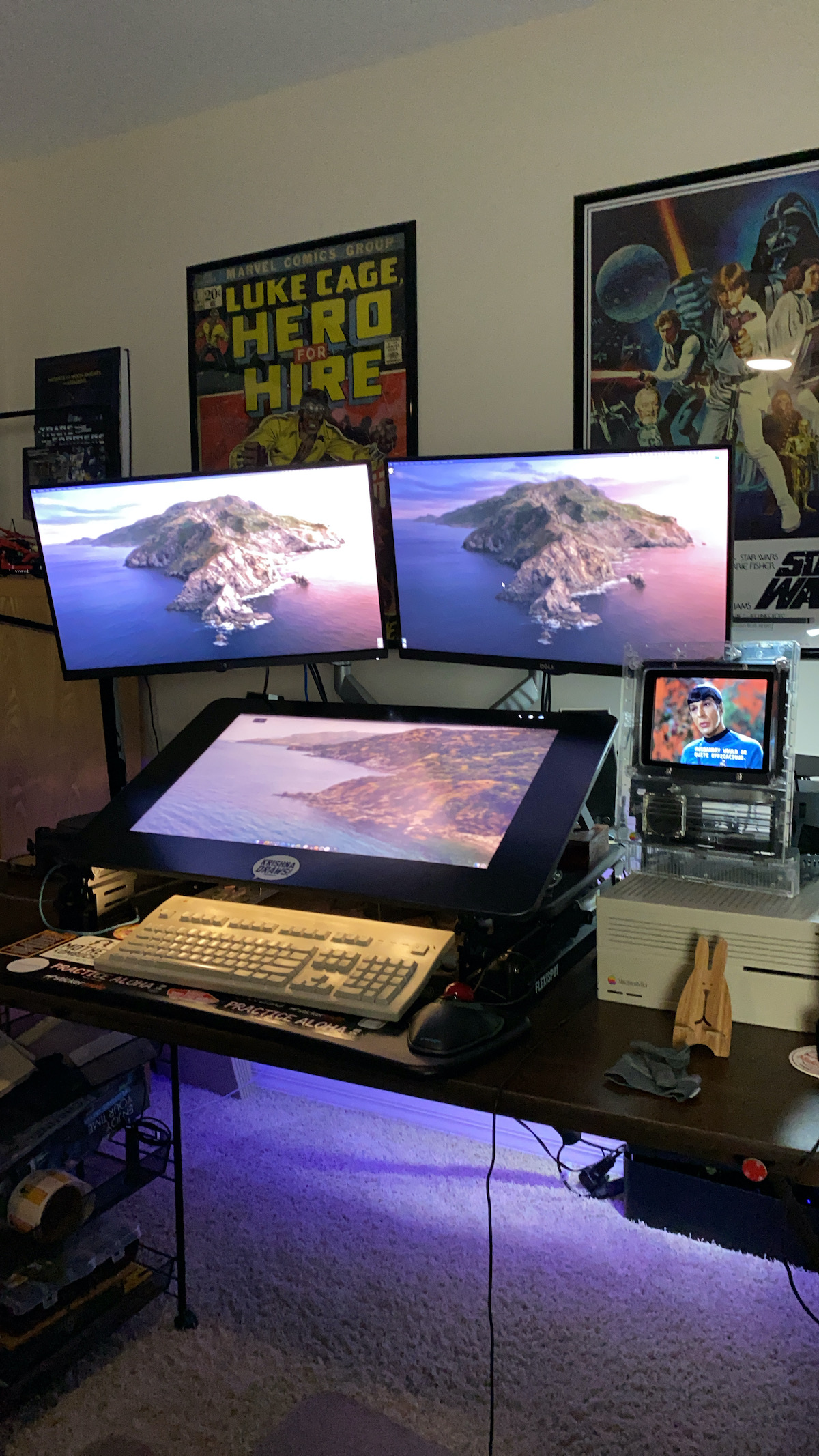 The PC Weenies Bringing Color to the Mac SE/30 with an 8 inch Pimoroni LCD