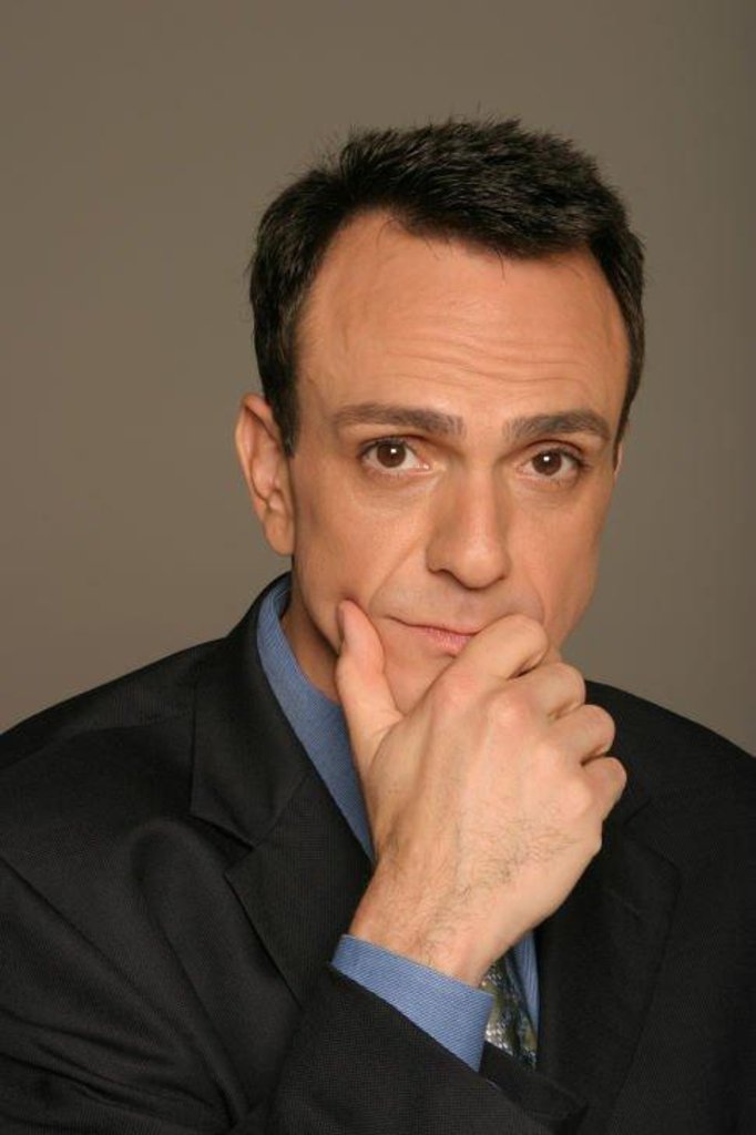 Hire Emmy AwardWinner Actor Hank Azaria for Your Event PDA Speakers(019)