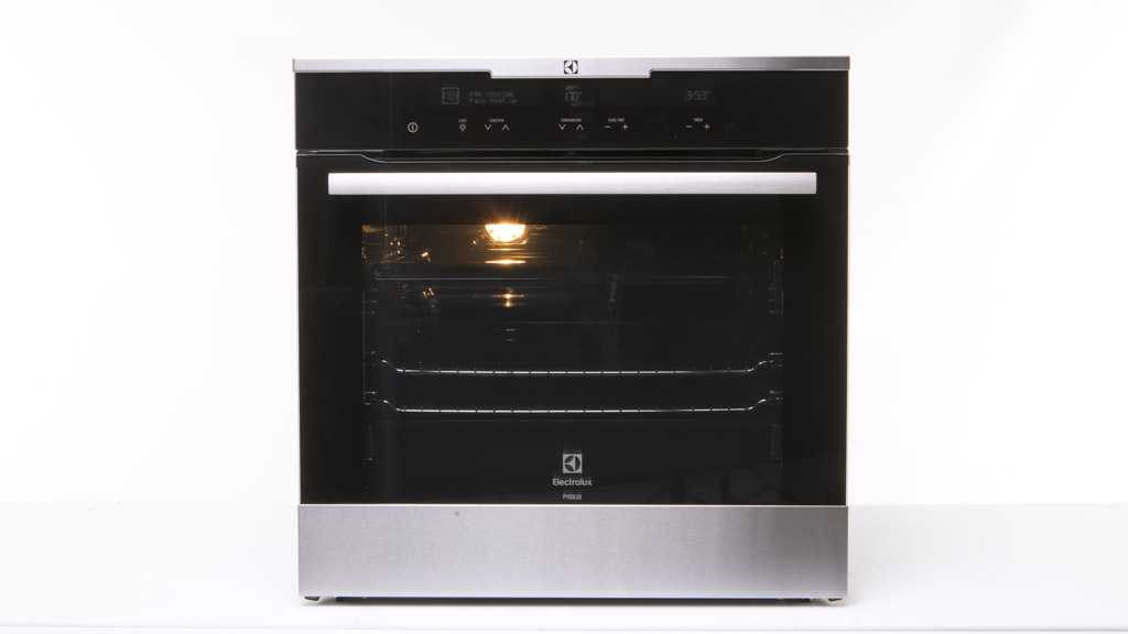 Electrolux EVEP616SC Review Wall oven CHOICE