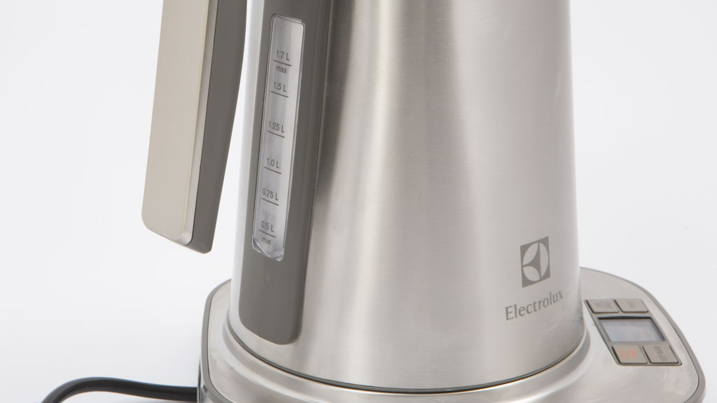 Electrolux Expressionist Collection EEK7804S Review Kettle CHOICE