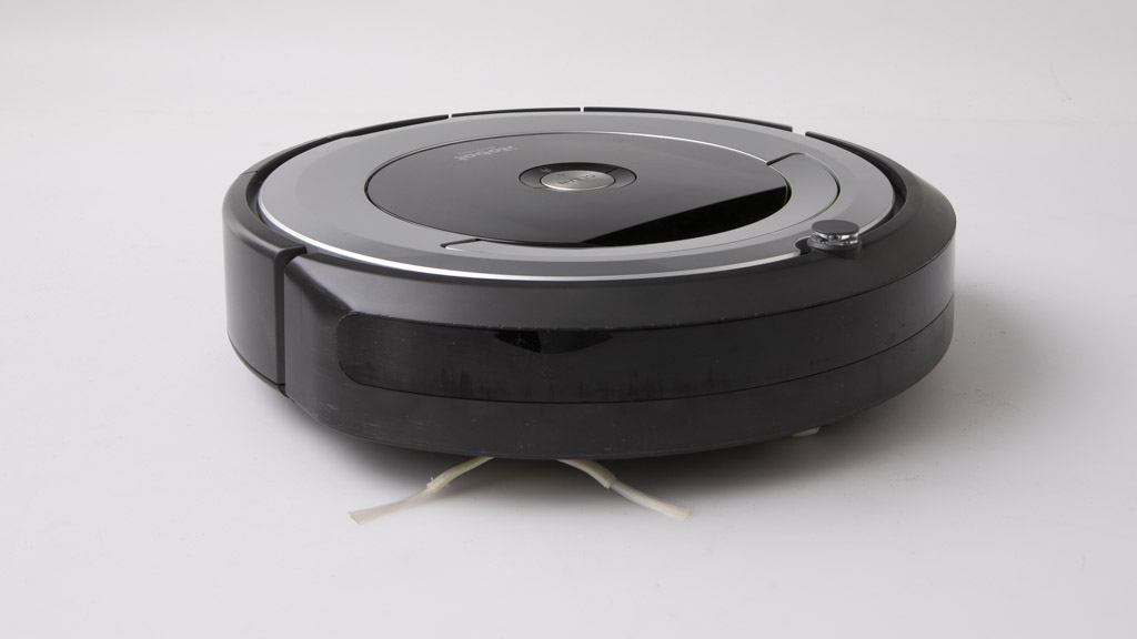 iRobot Roomba 690 Review Robot vacuum cleaner CHOICE