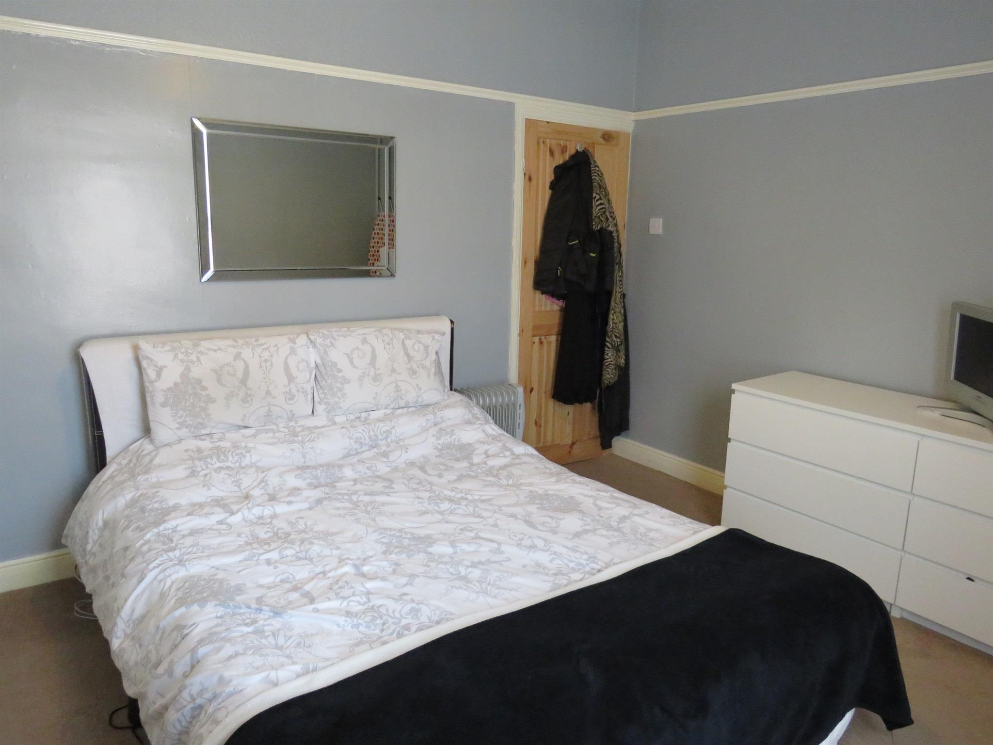 3 bedroom terraced house for sale, Solihull Road, Birmingham, B11 3AE