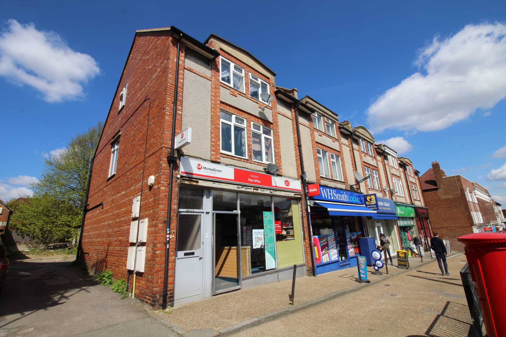 retail property (high street) to rent, Addington Road, South Croydon, CR2 8LH