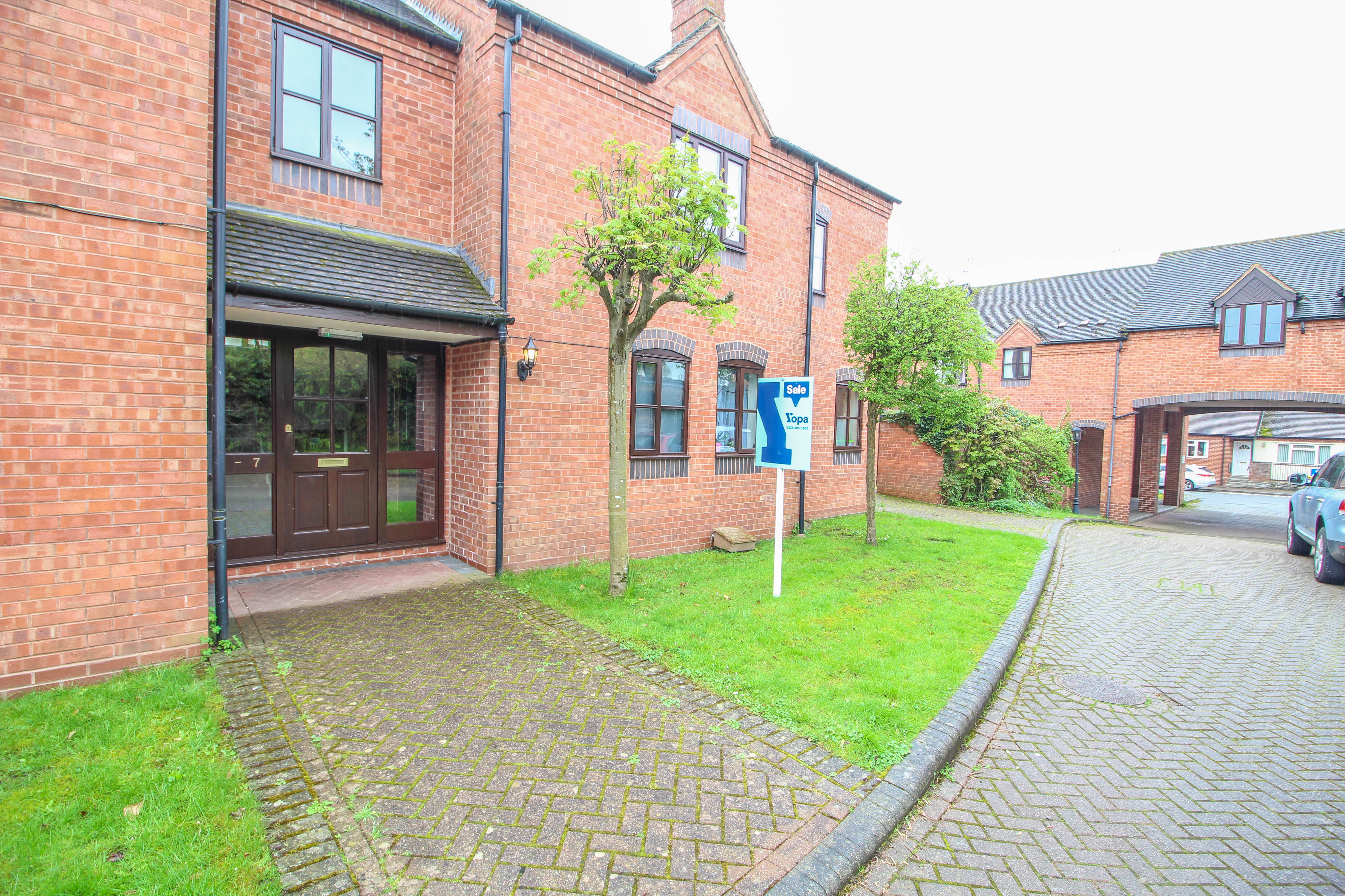 2 bedroom flat for sale, Bryan Mews, BidfordOnAvon, Alcester B, B50 4BF