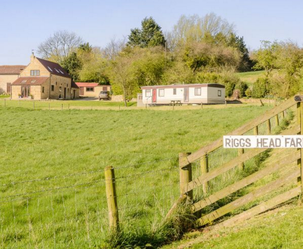 5 bedroom detached house for sale, Riggs Head Farm, Scarborough, Scarborough, YO12 5TG