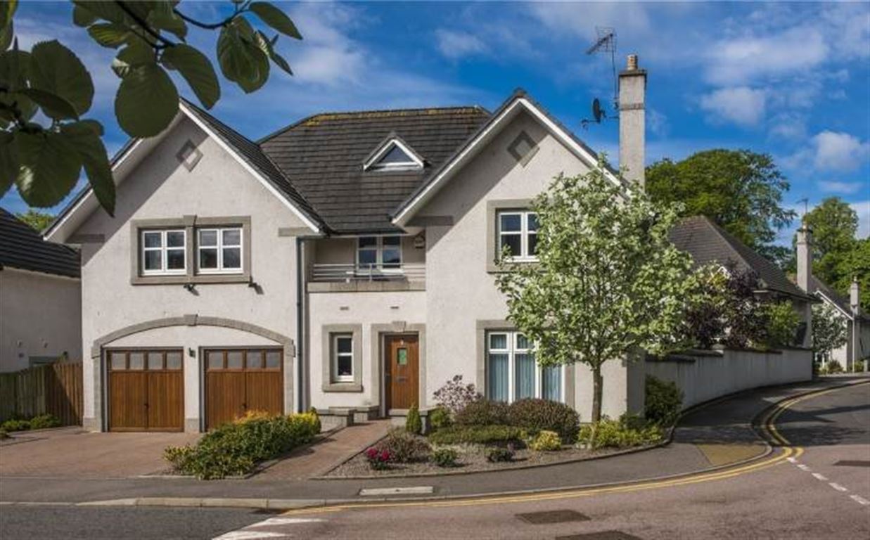 4 bedroom detached house to rent, Kepplestone Gardens, Aberdeen AB