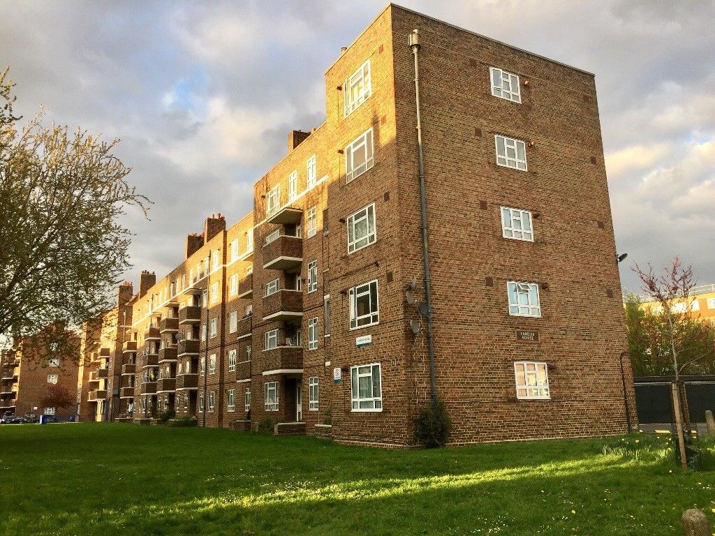 Flat for sale, Landor House, Elmington Estate, London, SE5 7JE