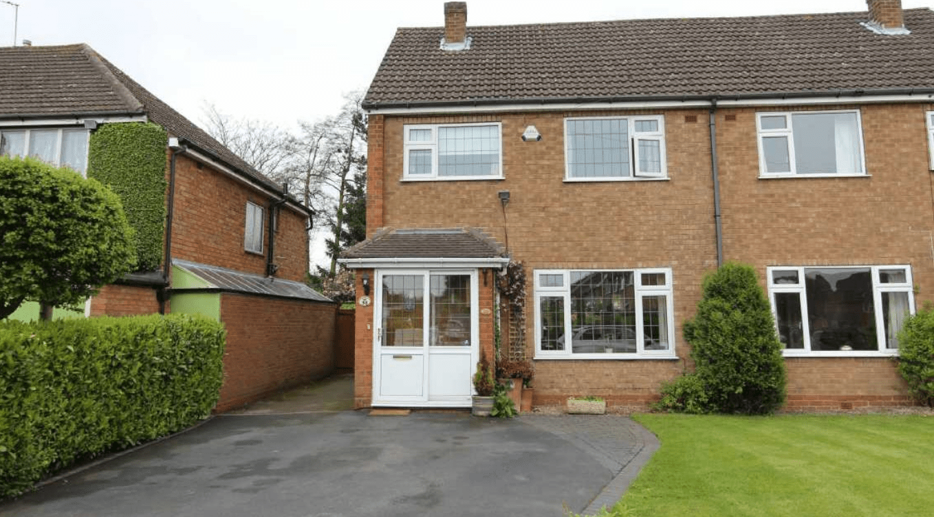3 bedroom semidetached house to rent, Milton Road, Bentley Heath