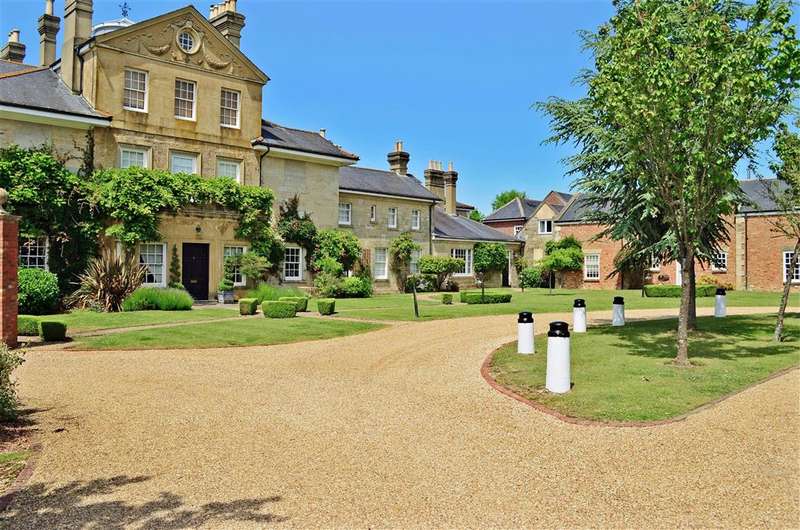 St. Leonards Park Horsham West Sussex,..., RH13 , 3 bed, Detached, RH13