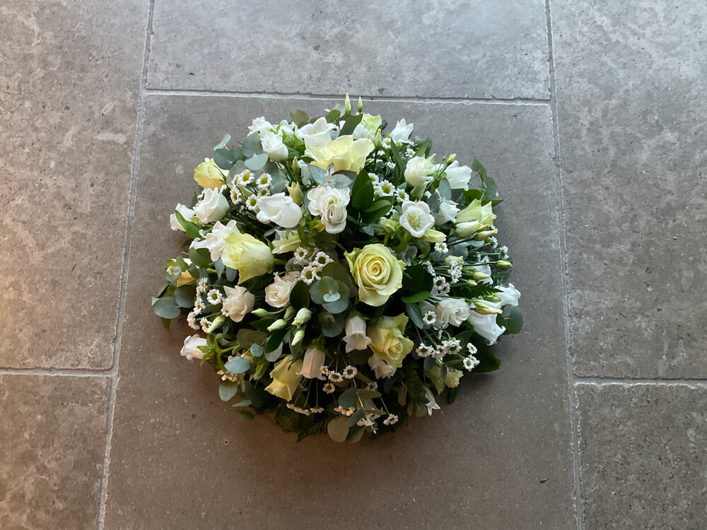 Posies Peace Lily Flowers Romsey