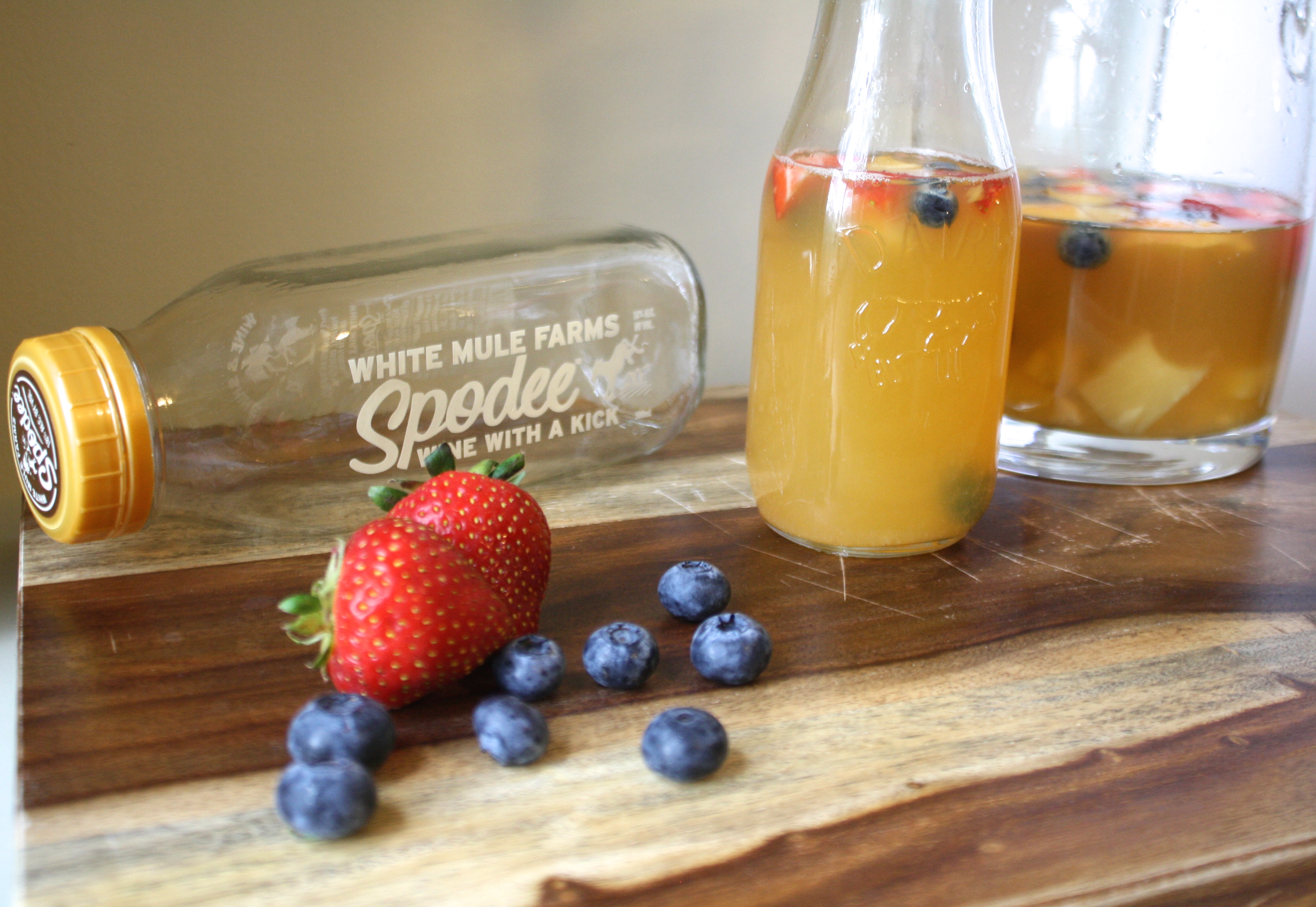 Summer In A Bottle Spodee White Wine Peaches to Pearls