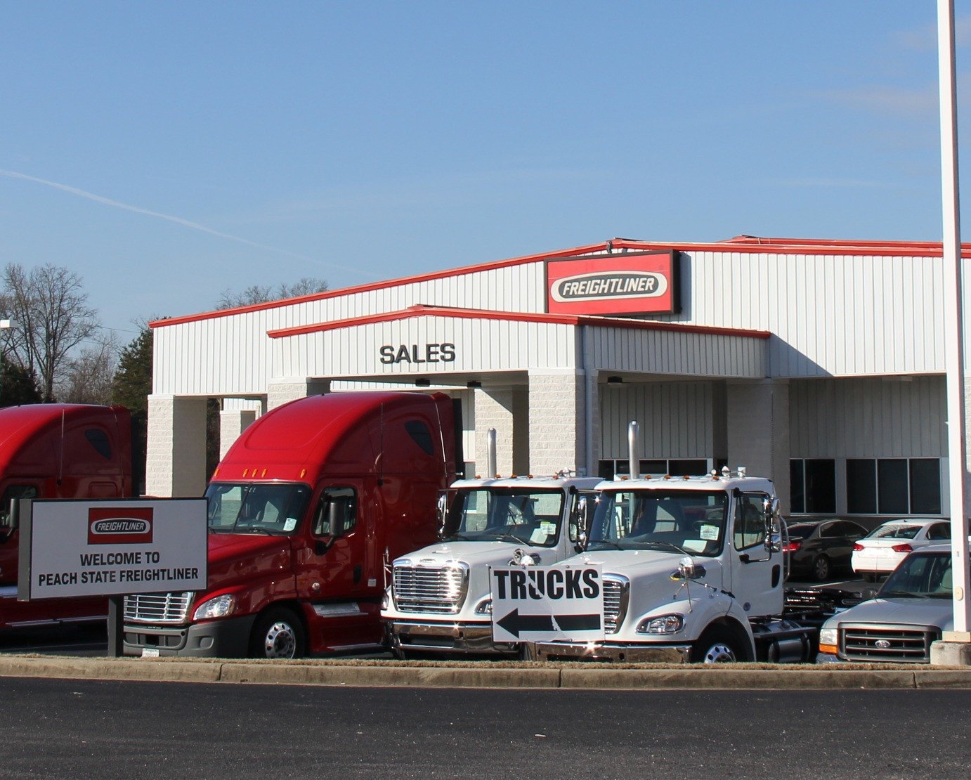 Jefferson, GA Commercial Truck & Freightliner Dealership Peach