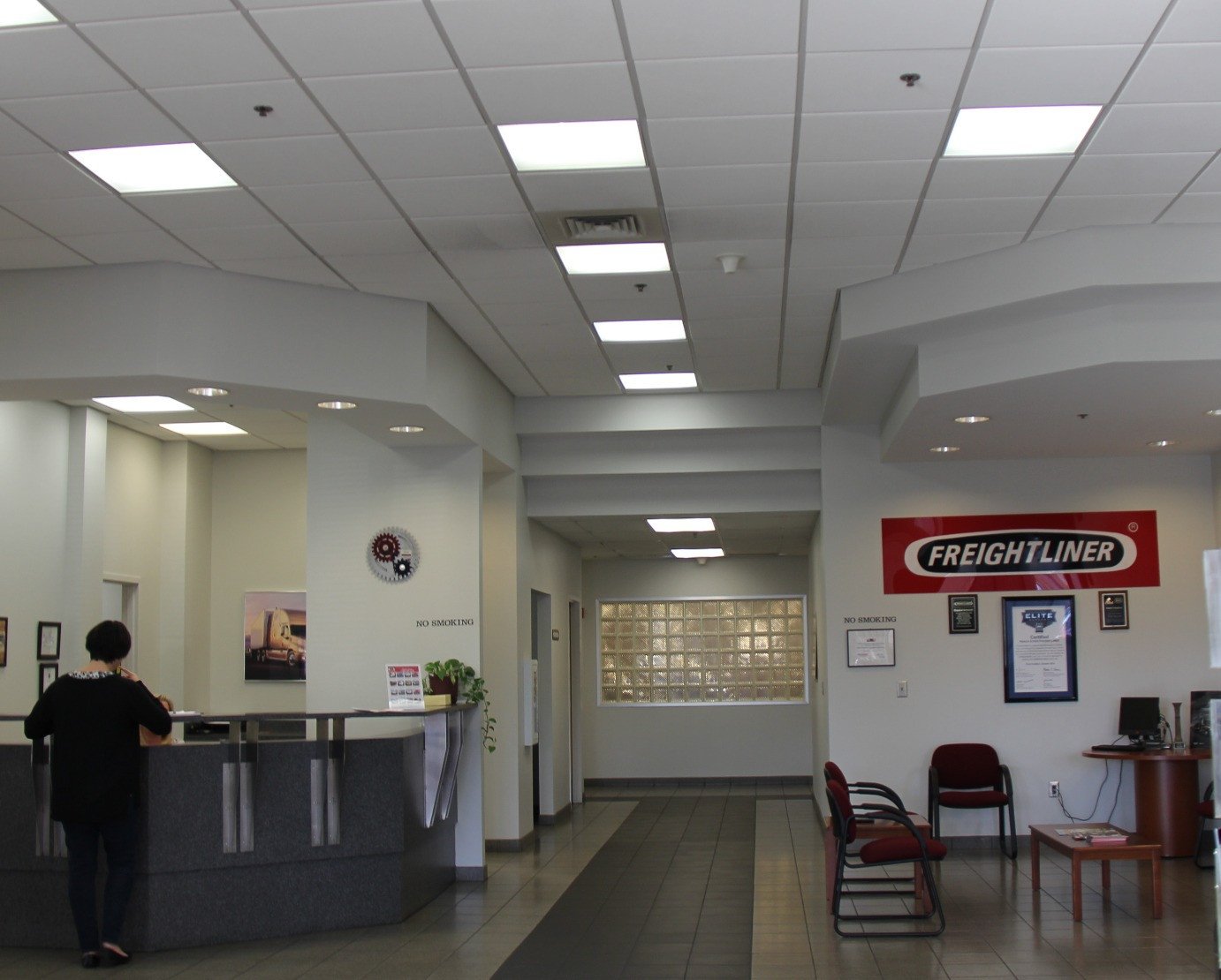 Jefferson, GA Commercial Truck & Freightliner Dealership Peach