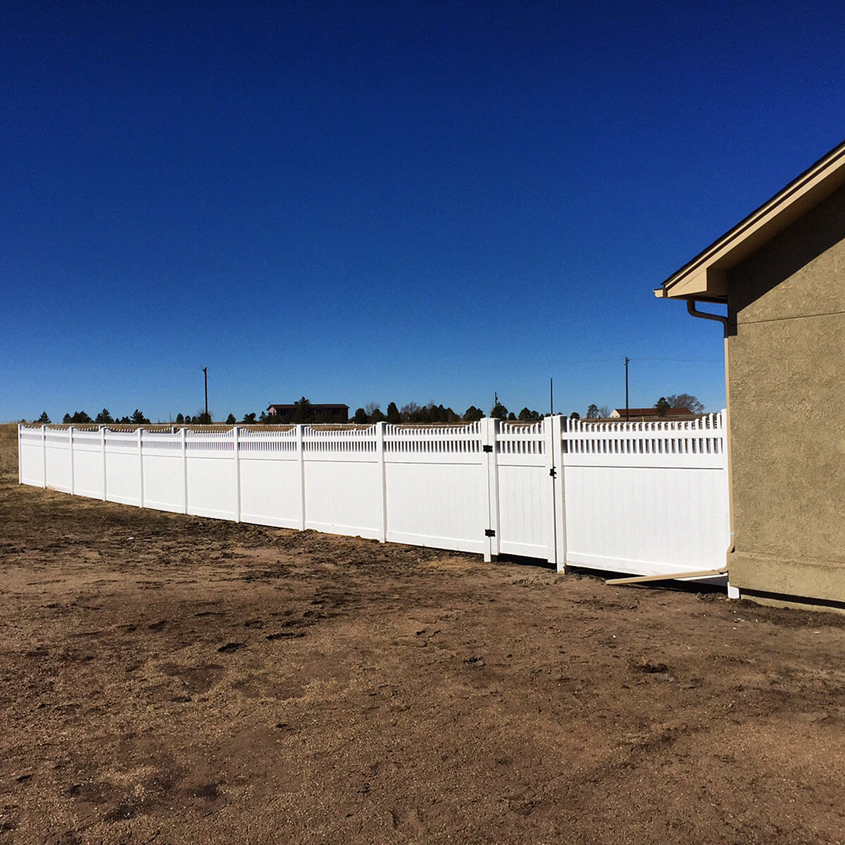 Vinyl Fencing Installation in Colorado Springs Durable & LowMaintenance Fences