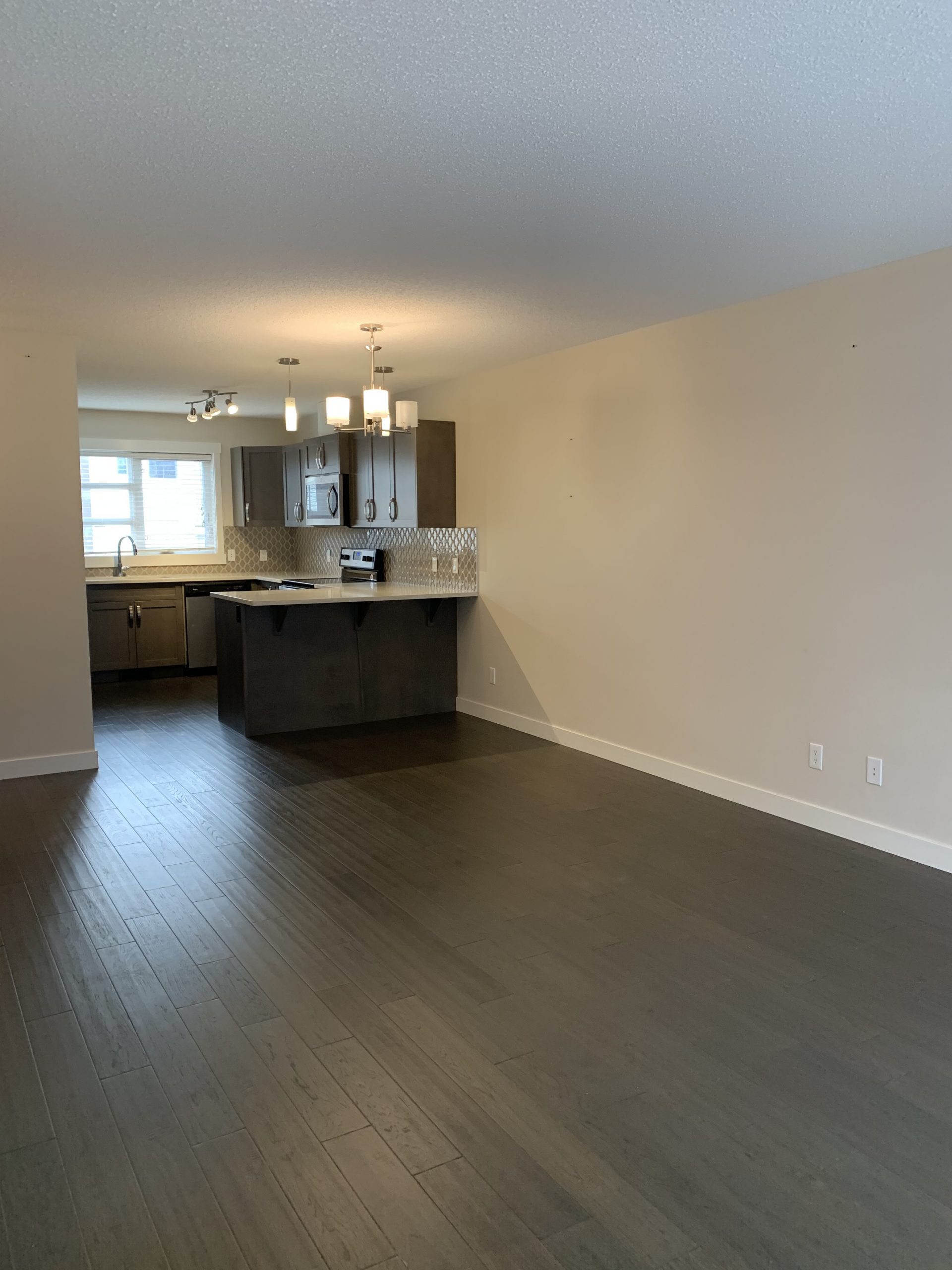 Airdrie Upgraded 2 Bedroom Townhouse in Bayside Peak Housing Solutions