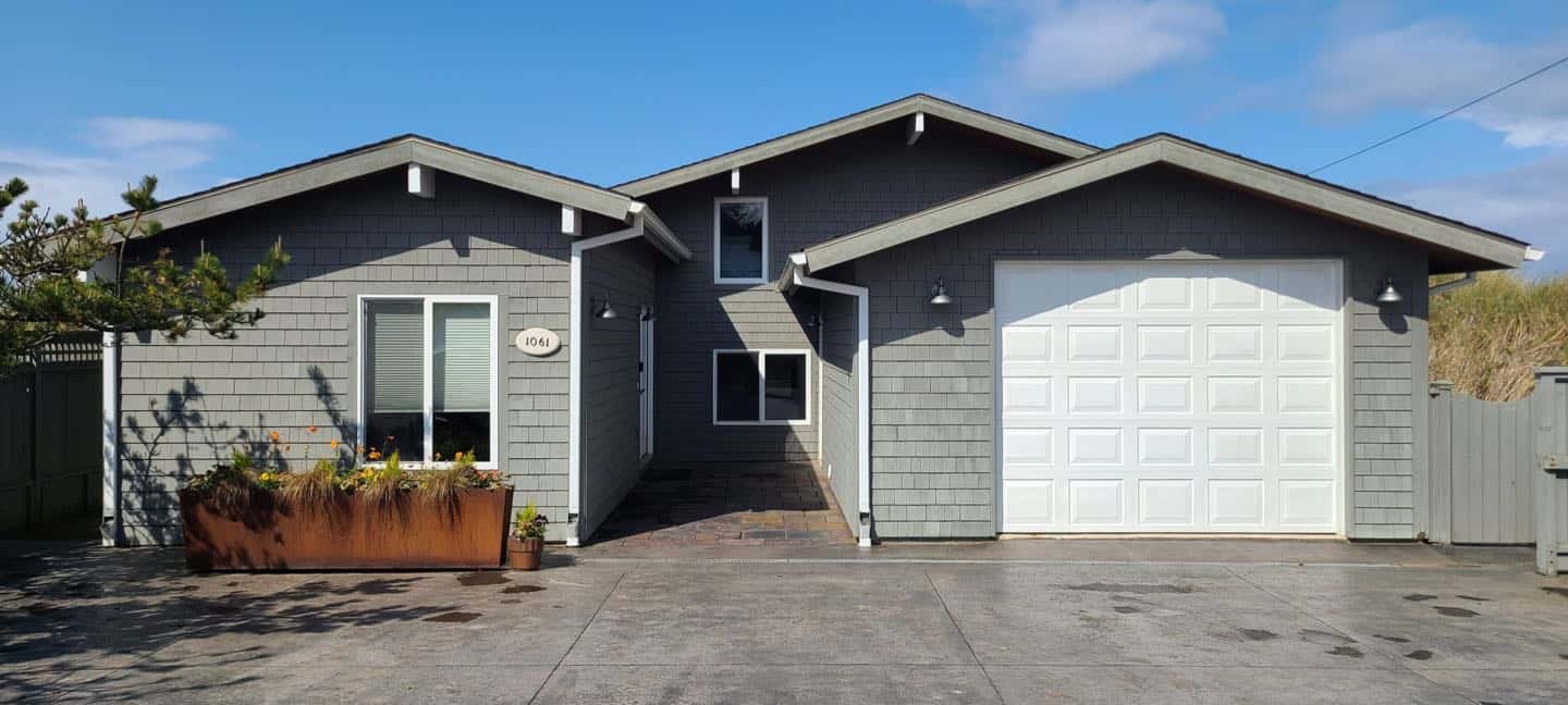 1st Exterior of 2022 Manzanita Beach House Pearl Painters
