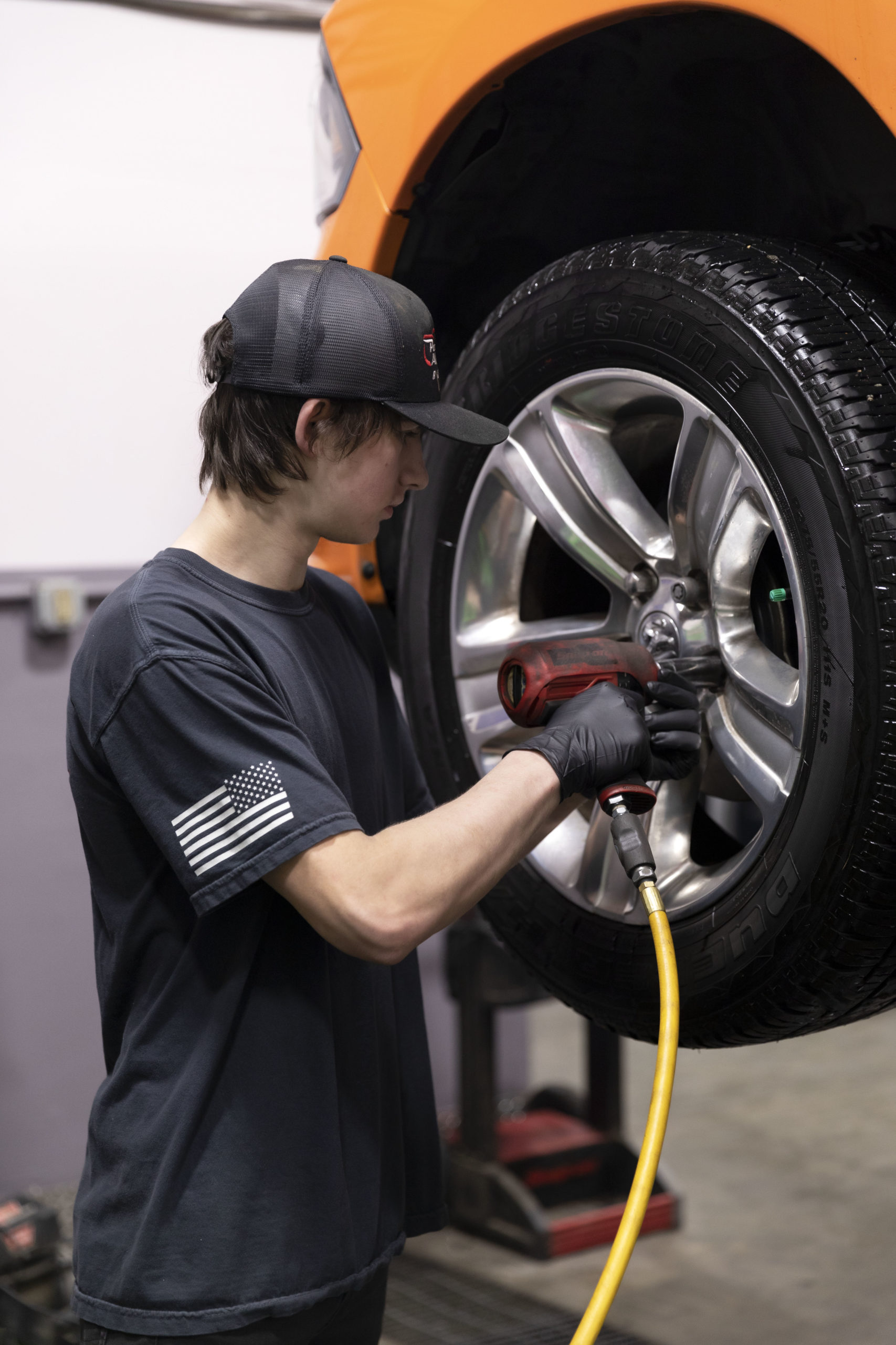 Fairbanks, AK and North Pole, AK Tire Change Services