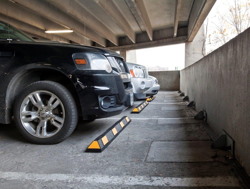 Benefits Of Using Rubber Bumpers In Parking Lots (Indoor And Outdoor