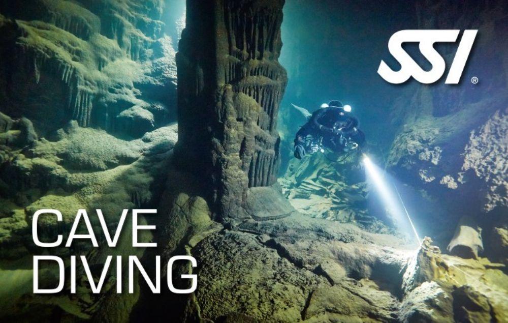 SSI Cave Diving (Bali) Bali Dive Resort Pebble & Fins