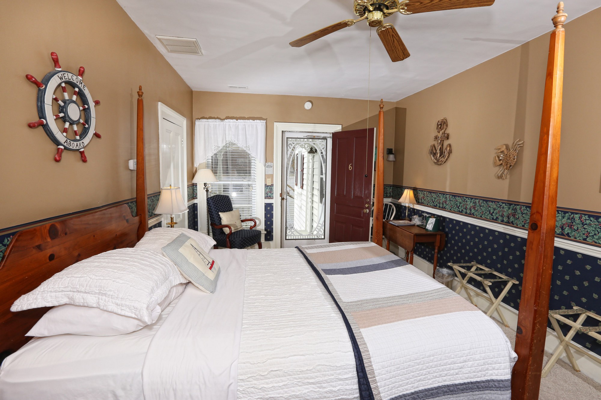 Beaufort, North Carolina Bed & Breakfast Pecan Tree Inn