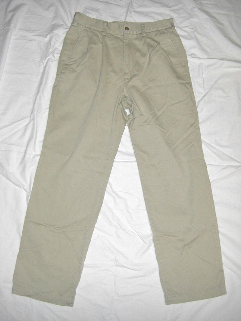 Difference Between Chinos and Khakis