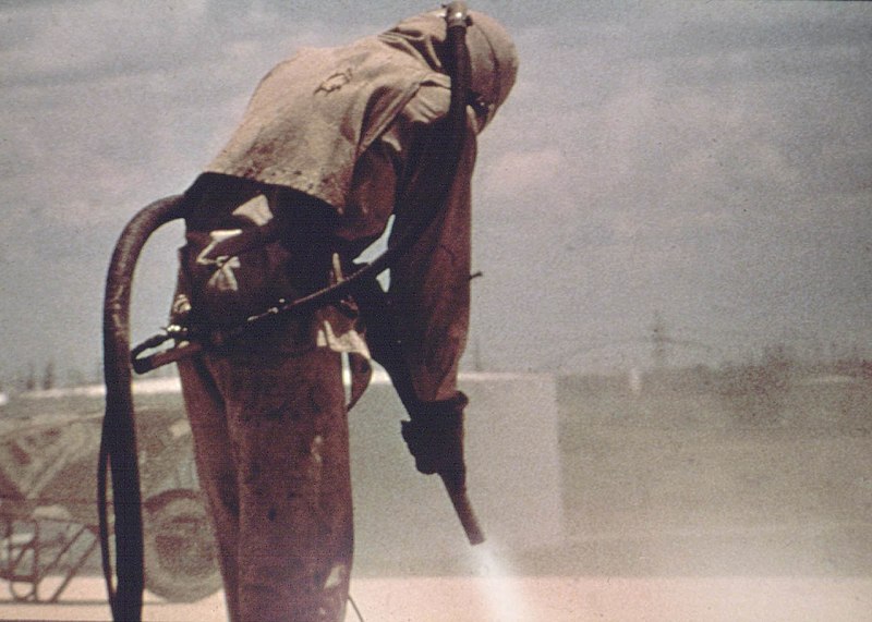 What is the Difference Between Shot Blasting and Sandblasting