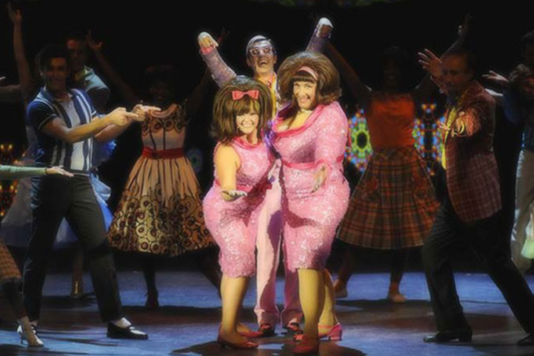 HAIRSPRAY PeepArrow
