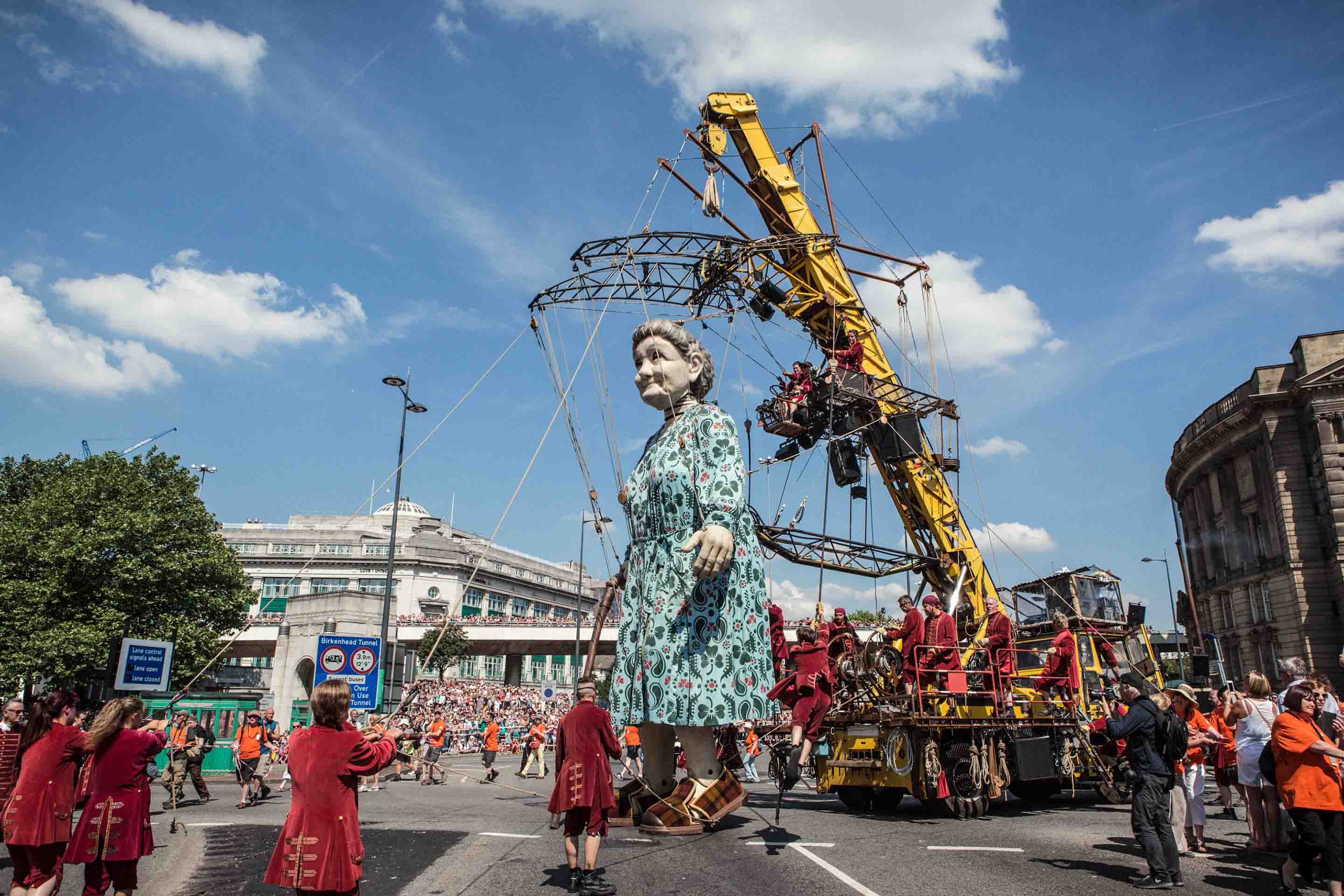 The Traveling Troupe of Giant Peewee's blog