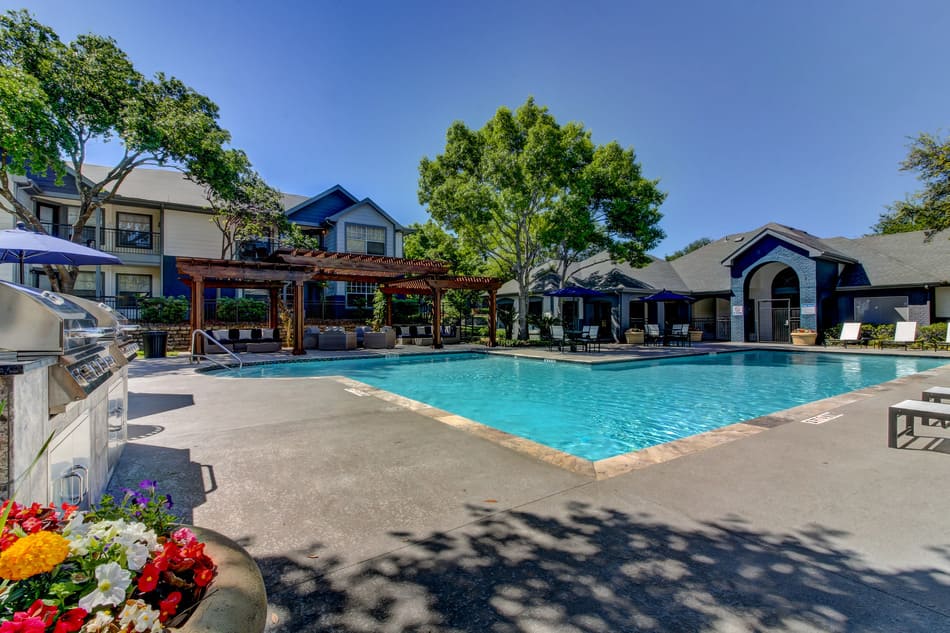 NOAH Apartments Pegasus Real Estate