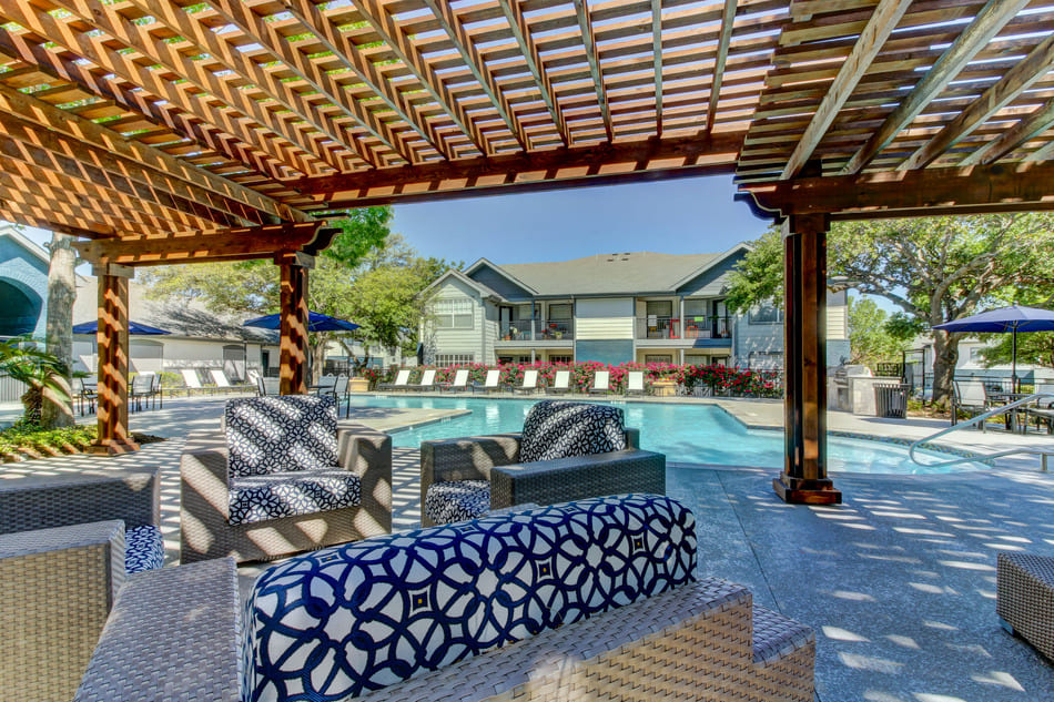 NOAH Apartments Pegasus Real Estate