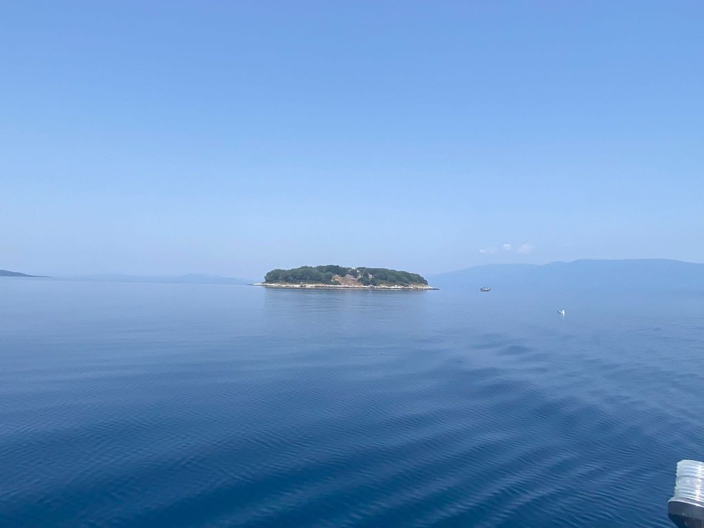 Destinations Prasouda Island Pelion rent a boat